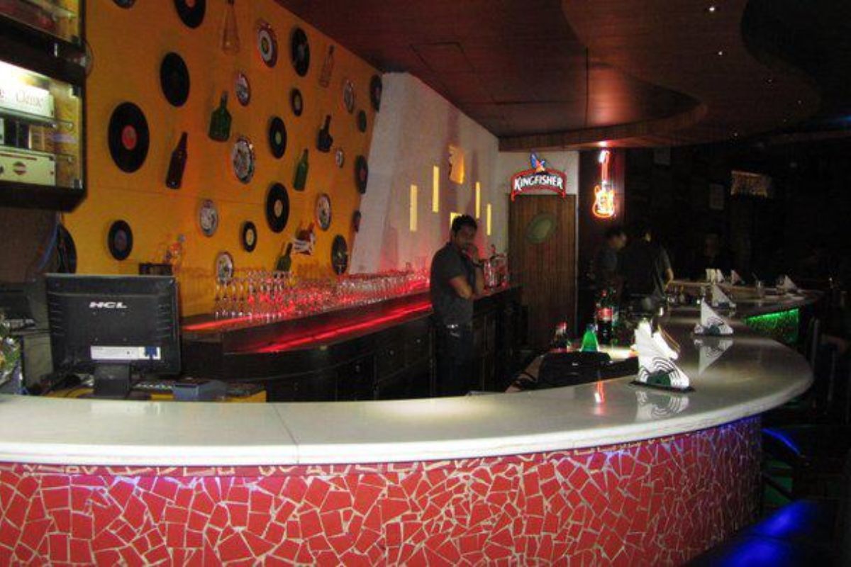 DPCC's Crackdown on Noise Pollution in Hauz Khas