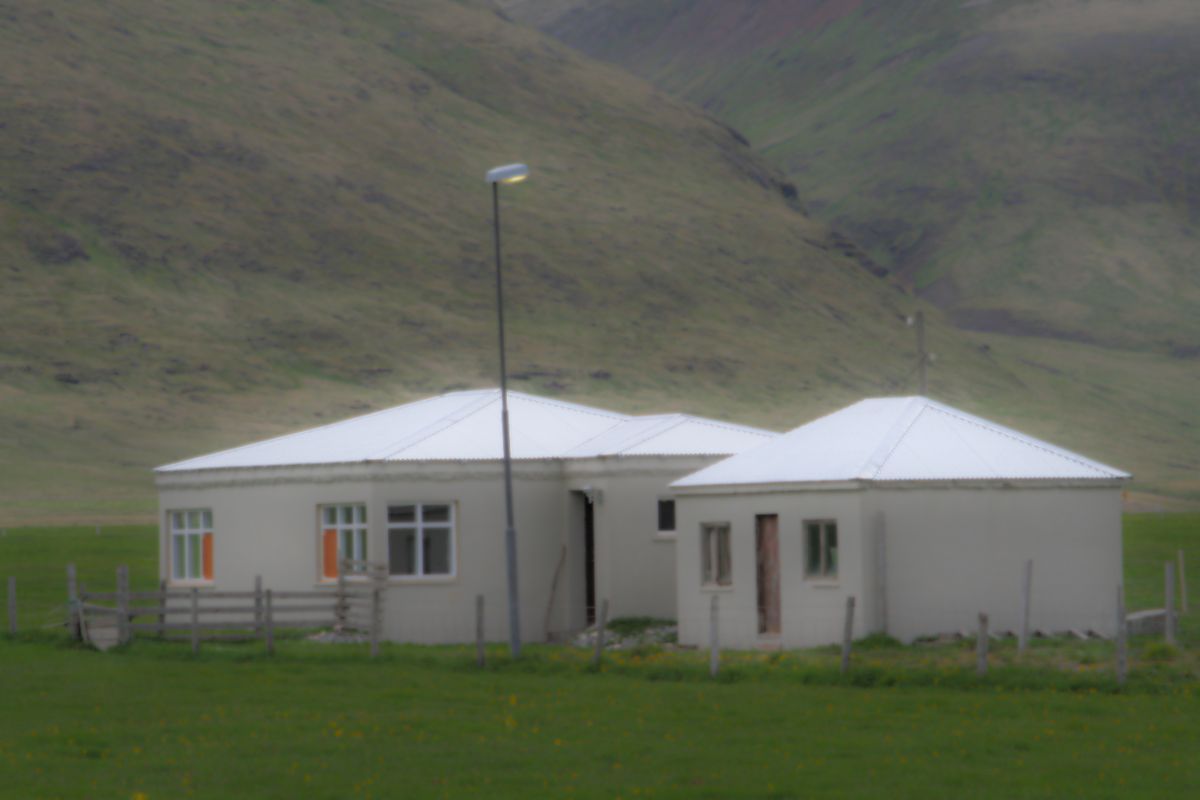 Can White Roofs Help Put a Lid on Urban Heat Waves?