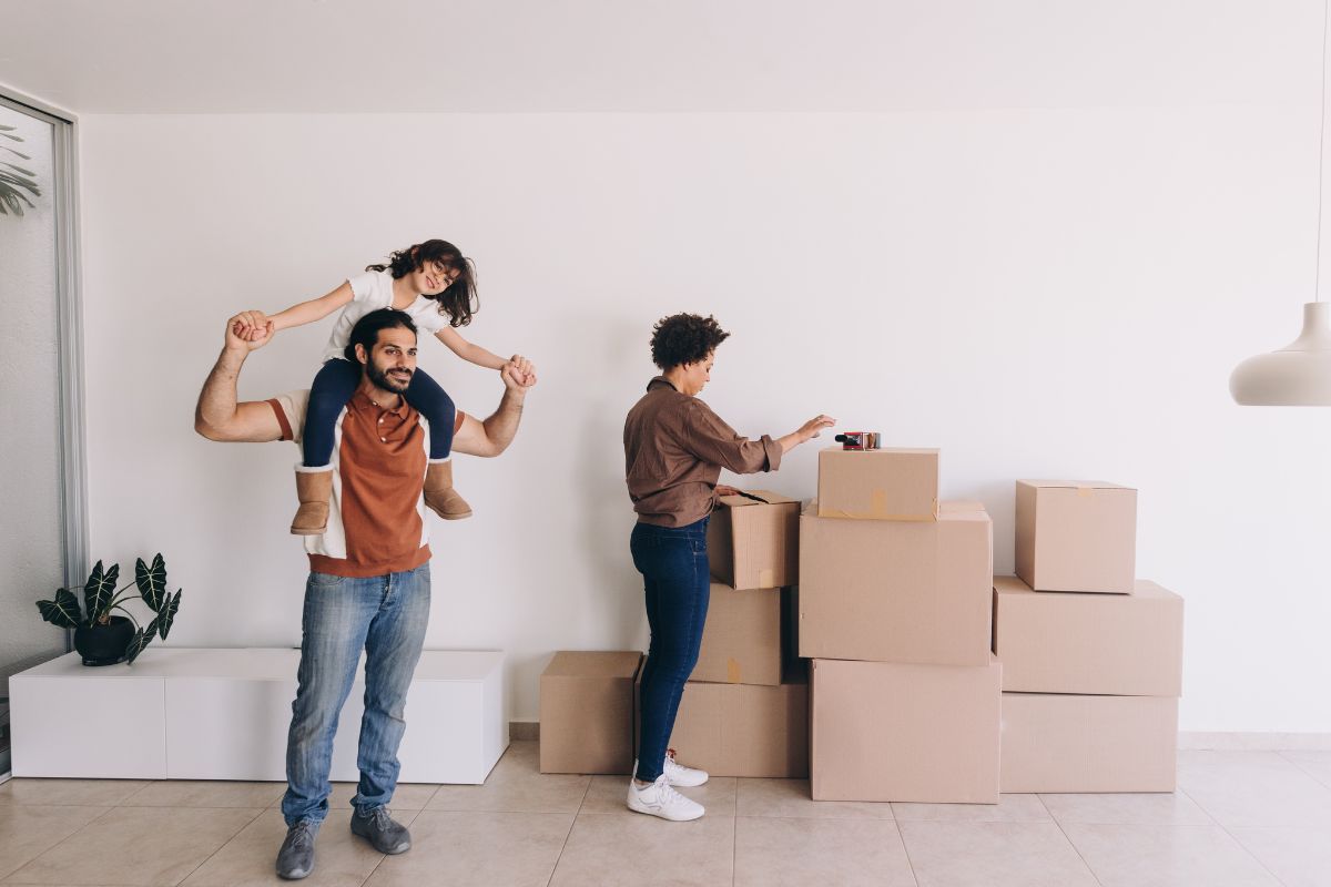 How Technology Has Revolutionized the Packers and Movers Industry
