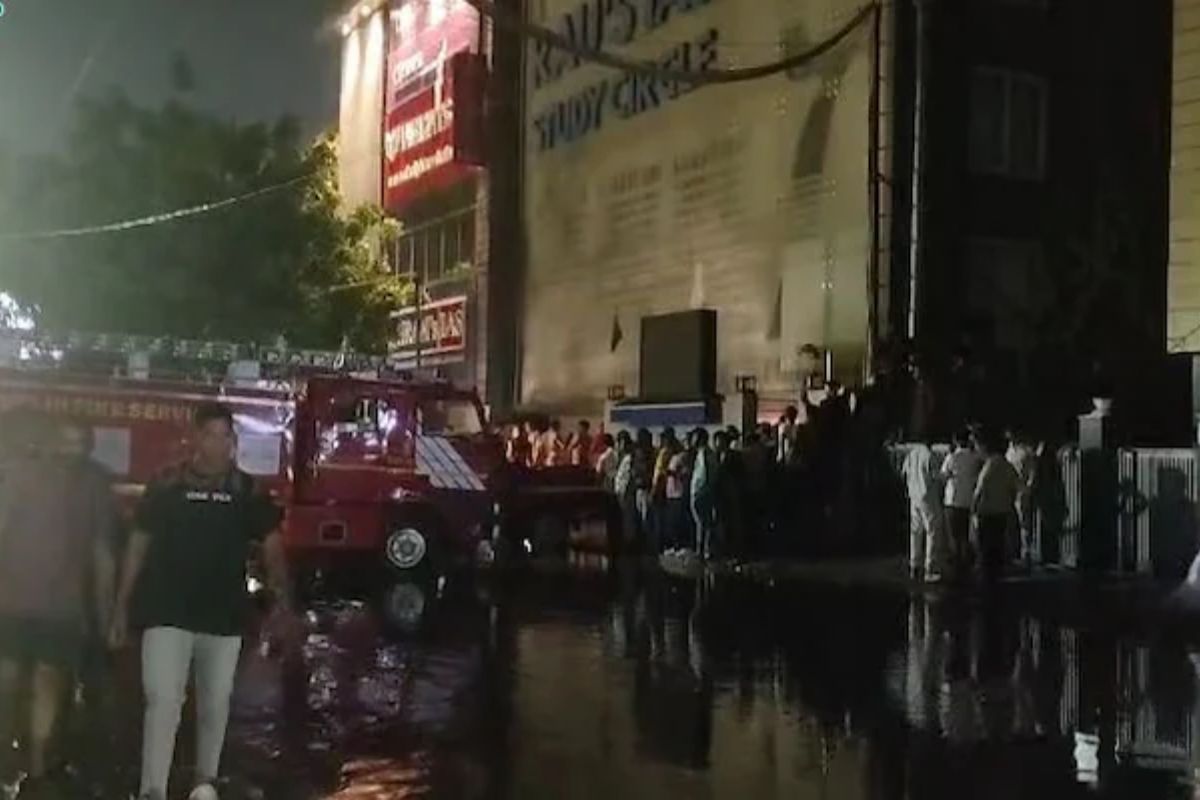 How students died and trapped in Rajender Nagar basement?