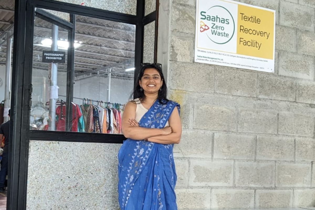 Climate Warriors: पुराने कपड़ों की रीसायकलिंग का साहस दिखाती महिलाएं