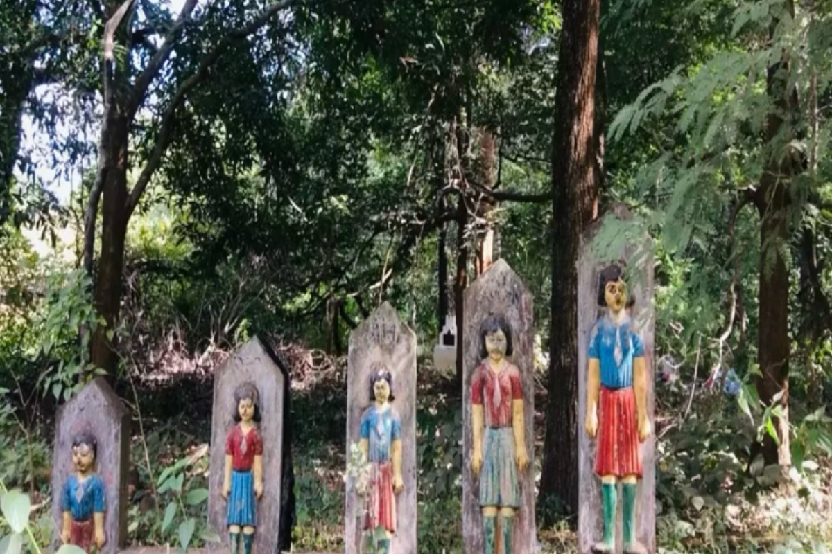 Gudi made of Wood 