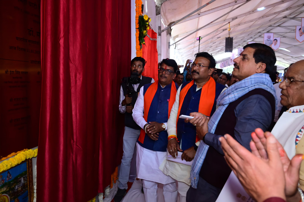 सीएम ने किया सेंधवा-निवाली में 2.4 करोड़ की सिंचाई परियोजना का शुभारंभ