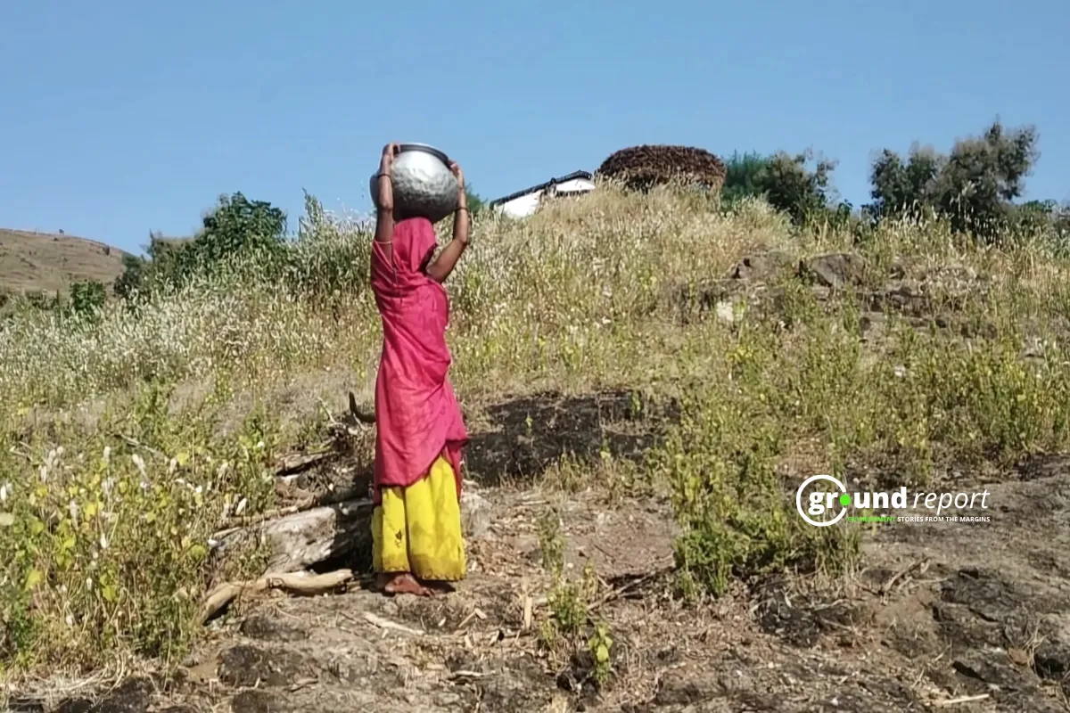 “पानी की समस्या है कि खत्म नहीं होती” नर्मदा किनारे बसे आदिवासी गांवों की कहानी