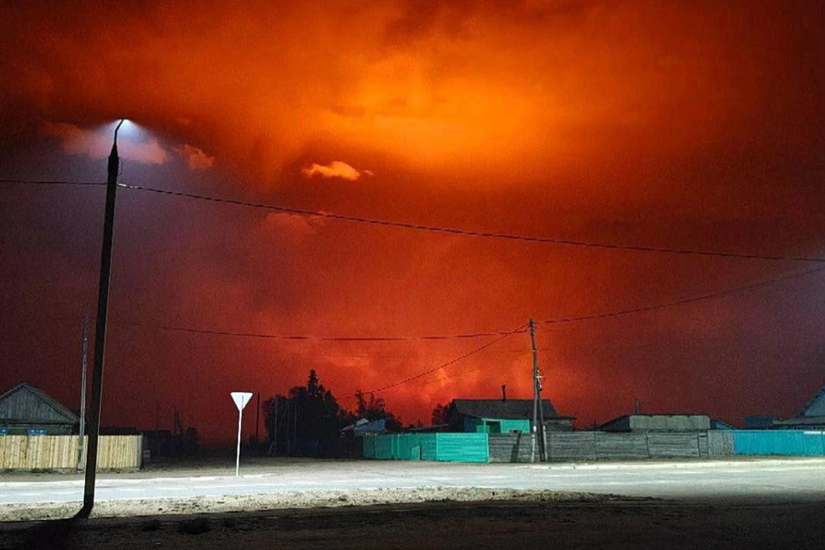 Wildfires in Buryatia Force Village Evacuation Amid State Emergency