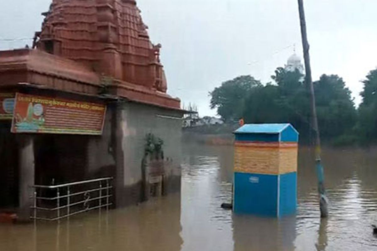 Heavy Rains Push Kshipra River Over Banks, Temples Flooded in Ujjain