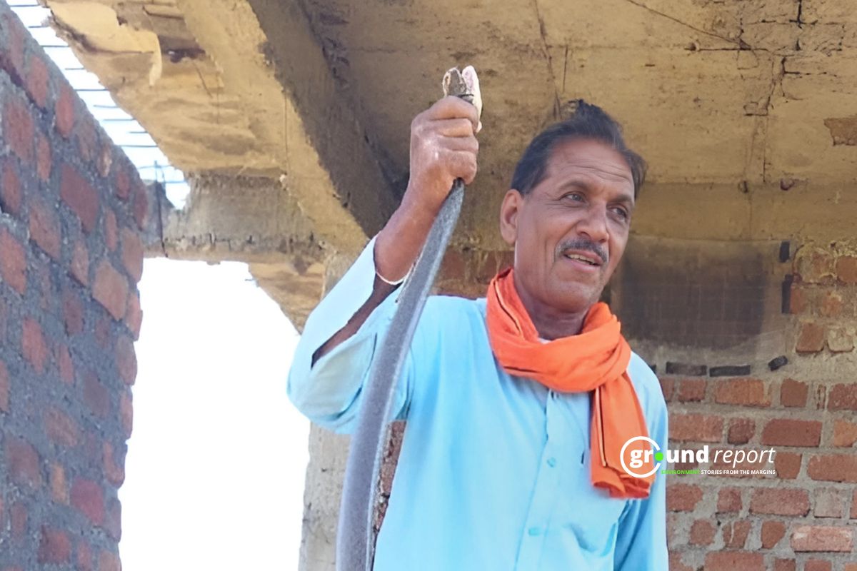 India’s Untrained Snake Catchers Are Dying for Social Media Fame