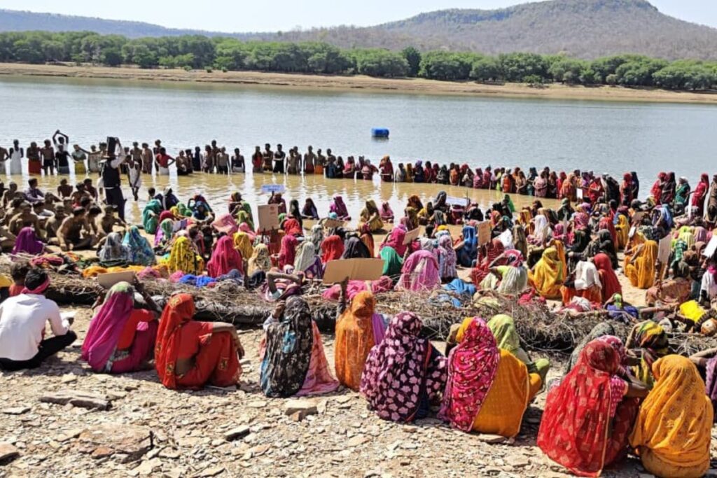 Jal Satyagrah Ken betwa link project protest