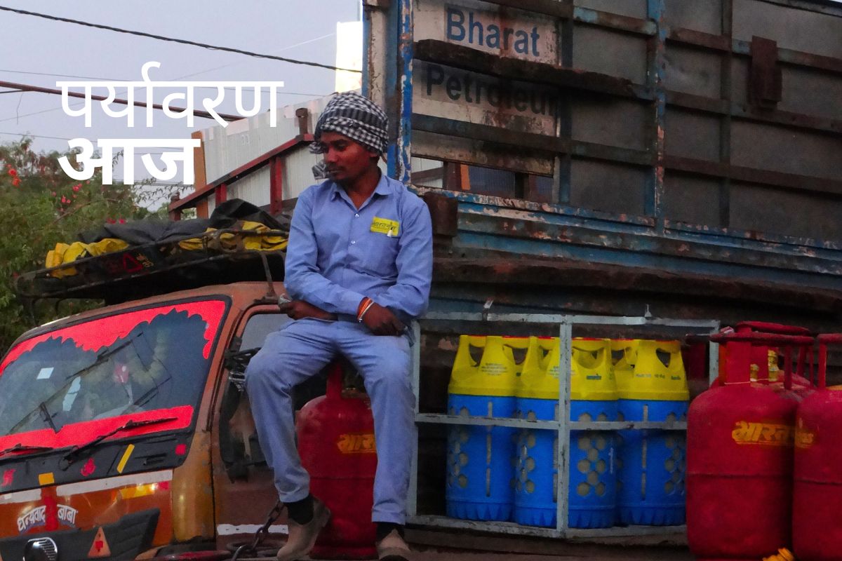 commercial Cylinder podcast cover 01 april